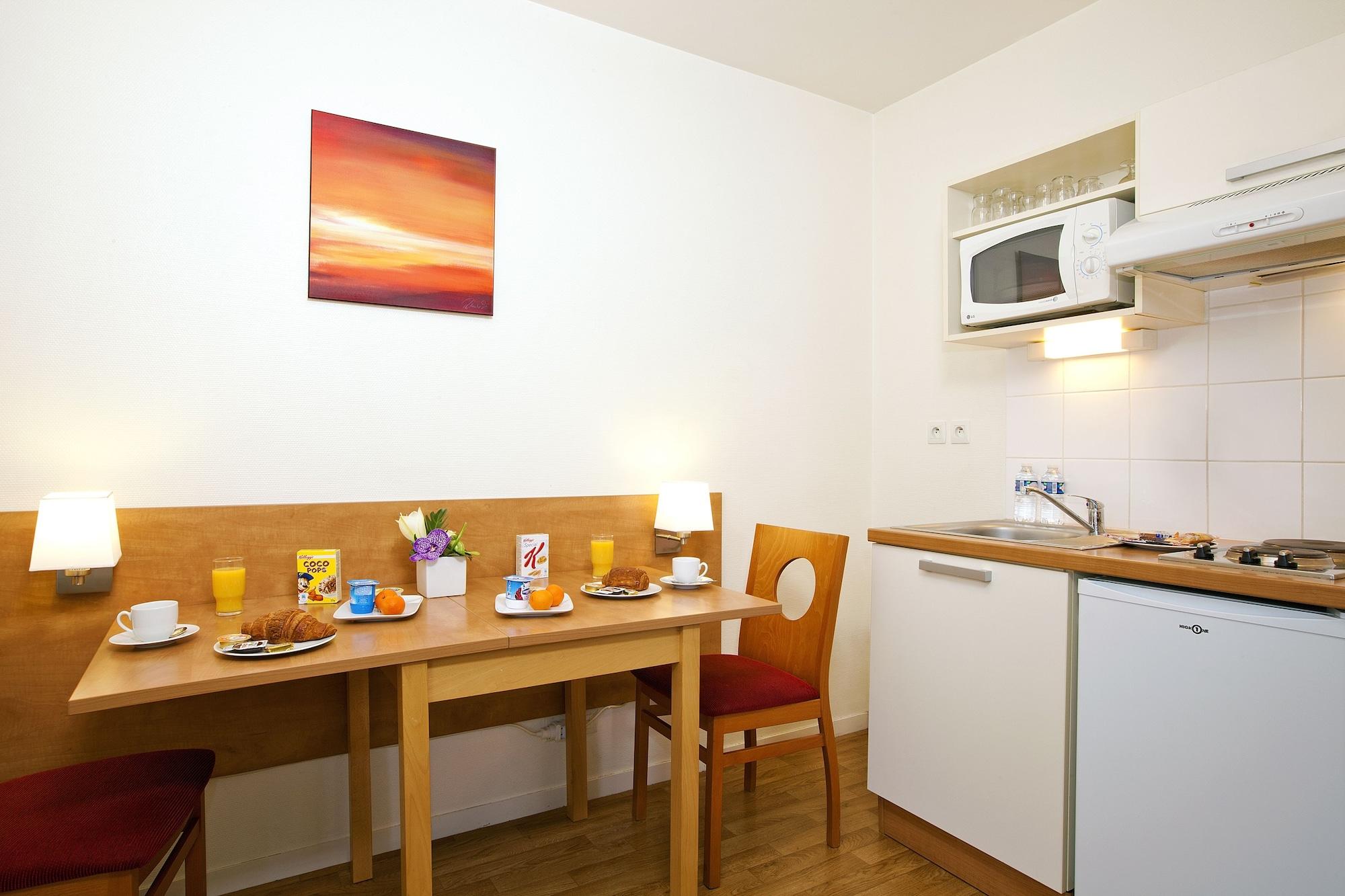 Sejours & Affaires Rennes Villa Camilla Ngoại thất bức ảnh