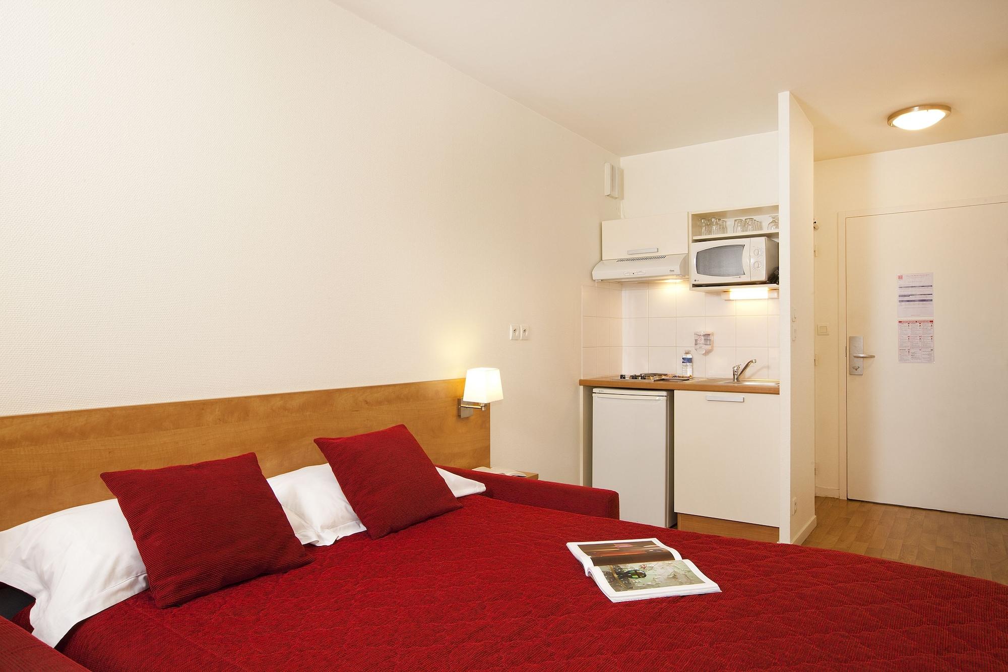Sejours & Affaires Rennes Villa Camilla Ngoại thất bức ảnh