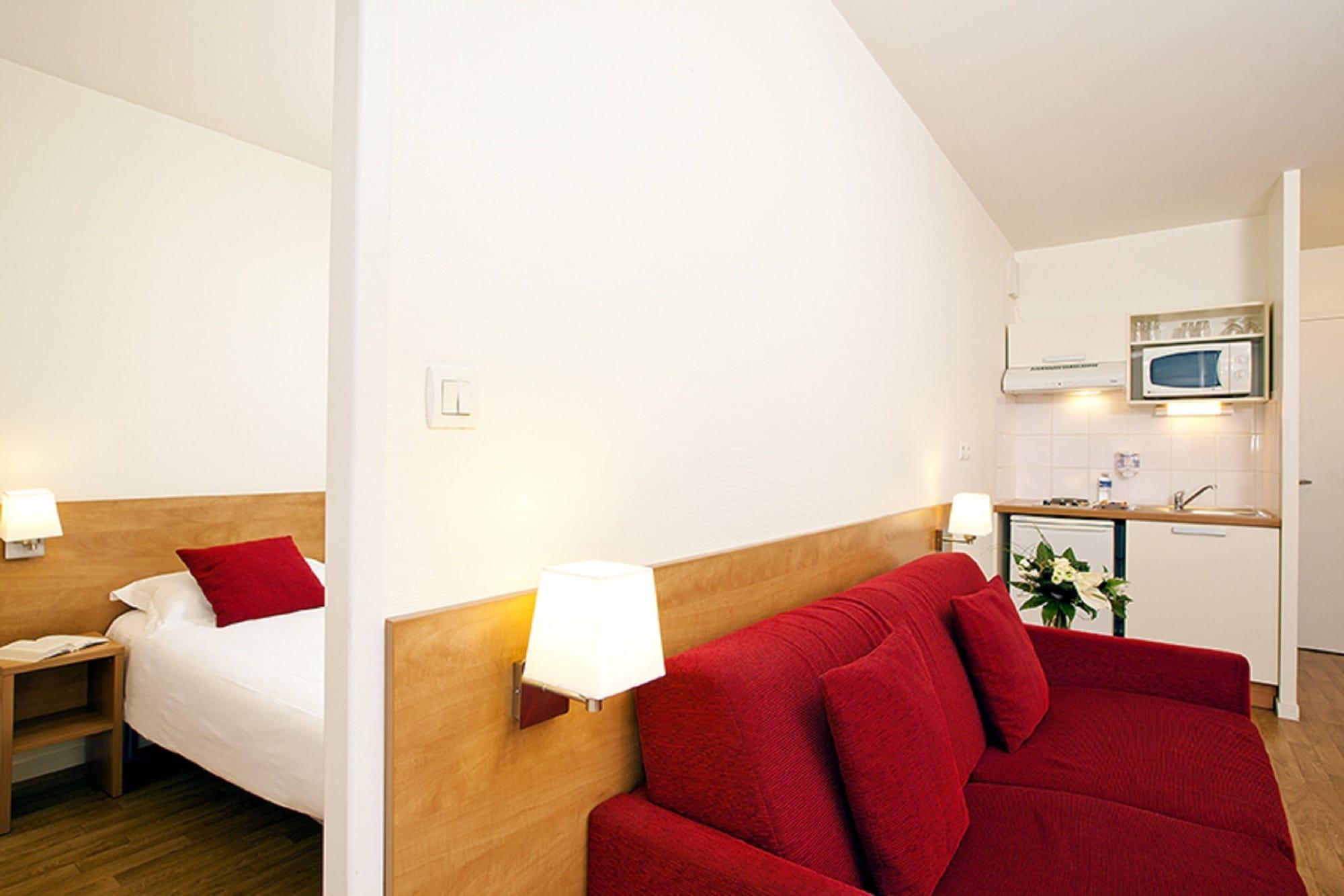 Sejours & Affaires Rennes Villa Camilla Ngoại thất bức ảnh