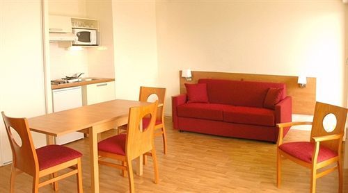 Sejours & Affaires Rennes Villa Camilla Ngoại thất bức ảnh
